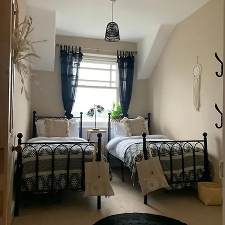 11b The Promenade Appartamento Arnside